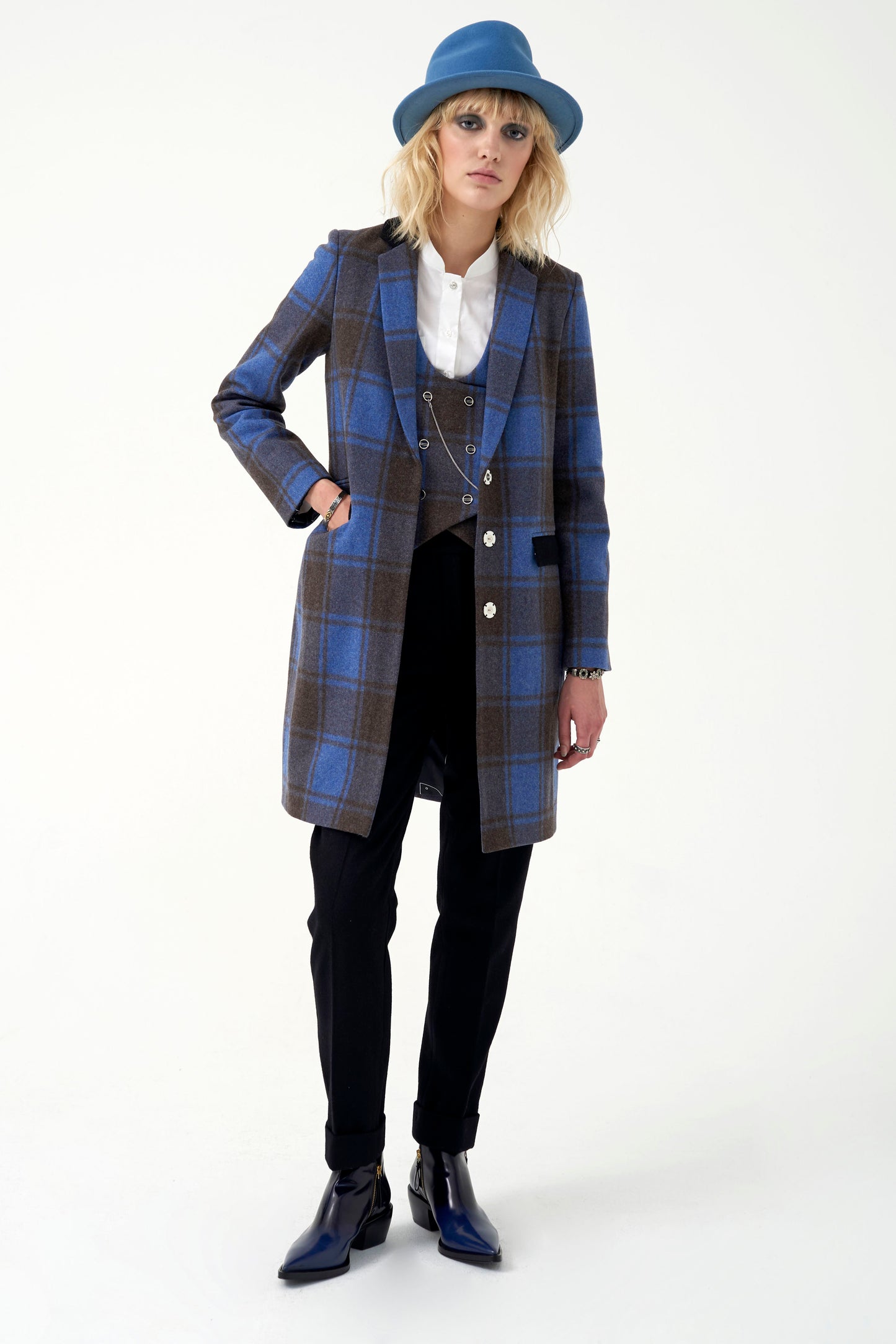 Unisex wool coat