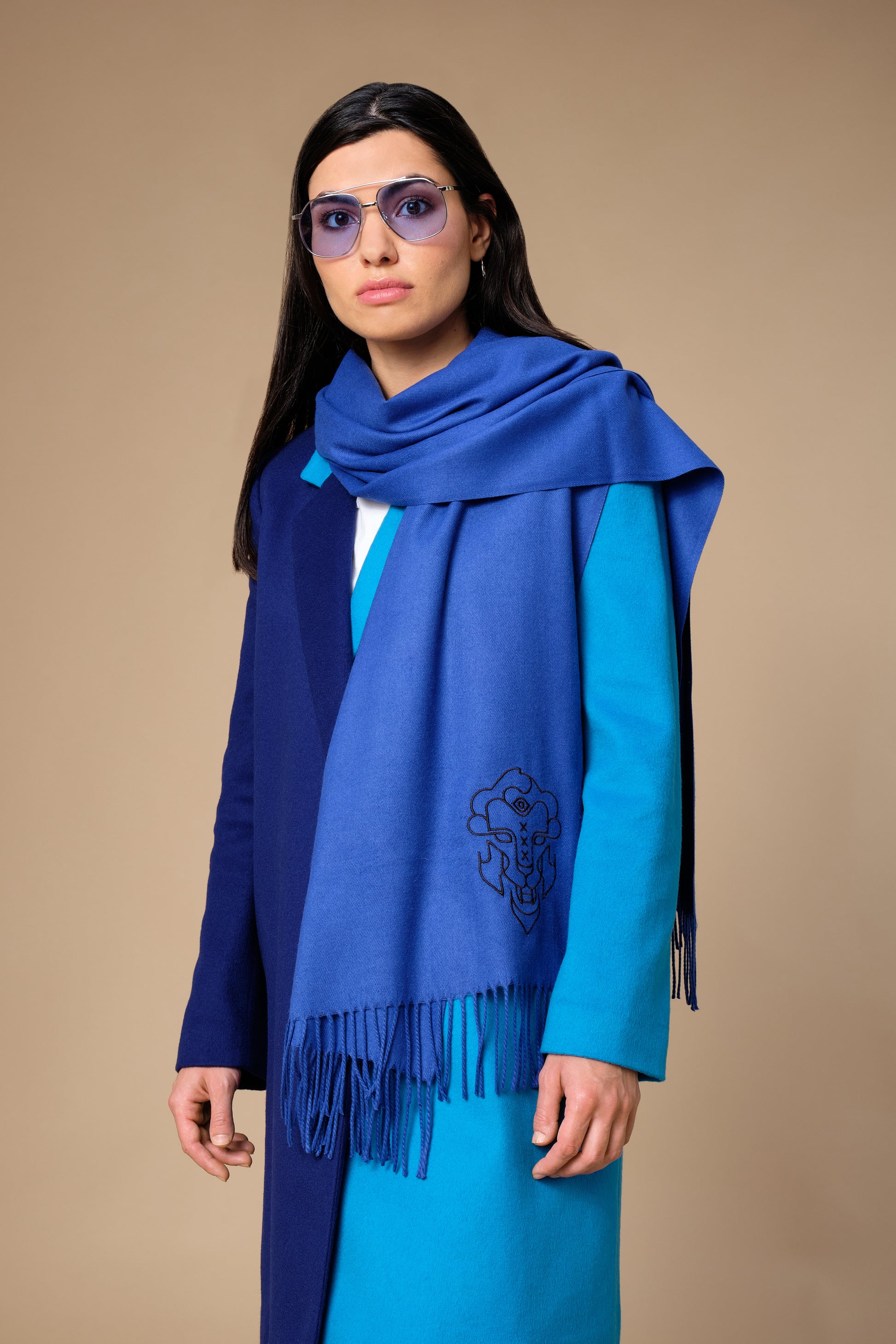stillsveta cobalt blue cashmere scarf with Amsterdam lion design