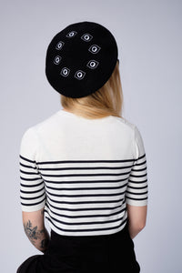 stillsveta black beret with eyes all over