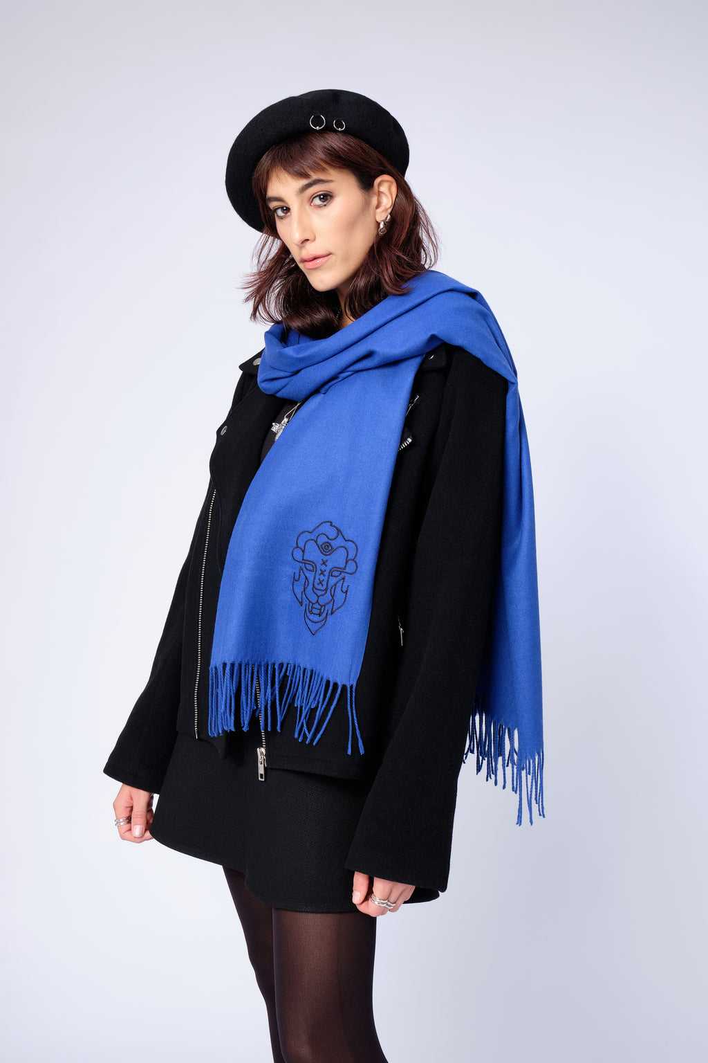 stillsveta cobalt blue cashmere scarf with Amsterdam lion design